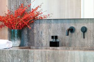 How to Create a Minimalist Bathroom Setup