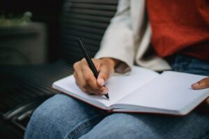 A Beginner’s Guide to Journaling Every Day